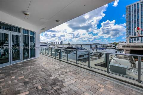 17301 Biscayne Blvd 1201, North Miami Beach FL - photo 24 of 29