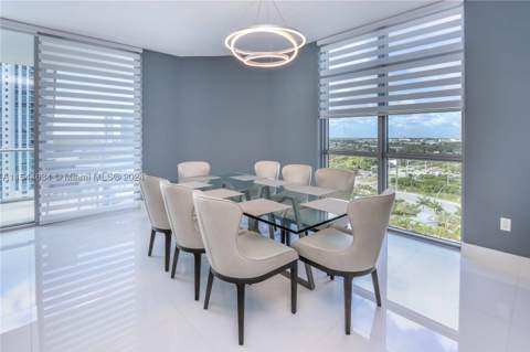 17301 Biscayne Blvd 1201, North Miami Beach FL - photo 7 of 29