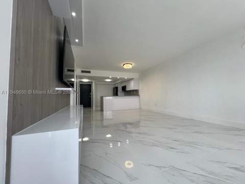 1301 NE Miami Gardens Dr 1101W, Miami FL - photo 16 of 27