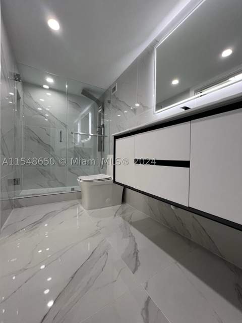 1301 NE Miami Gardens Dr 1101W, Miami FL - photo 19 of 27