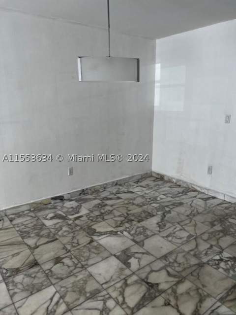 17560 Atlantic Blvd 301, Sunny Isles Beach FL - photo 7 of 10