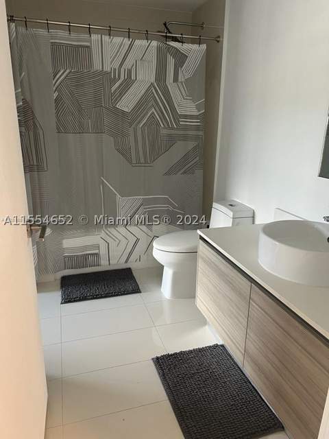 121 NE 34th St 2014, Miami FL - photo 10 of 16