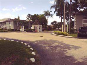 471 NE 210th Cir Terrace 102-14, North Miami Beach FL - photo 9 of 10