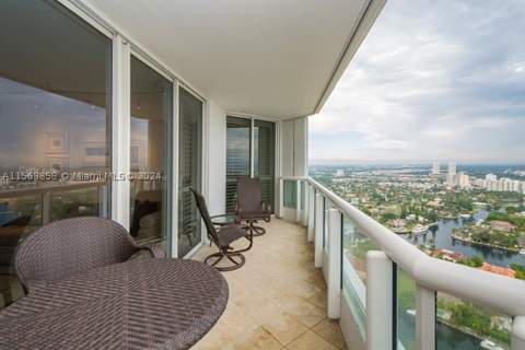 21205 Yacht Club Dr Ph09, Aventura FL - photo 17 of 53