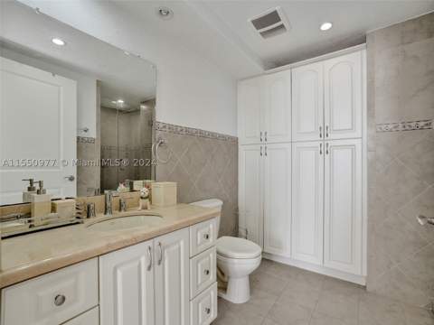 5005 Collins Ave 725, Miami Beach FL - photo 17 of 45