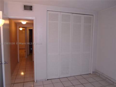 1450 NE 170th St 102, North Miami Beach FL - photo 15 of 15