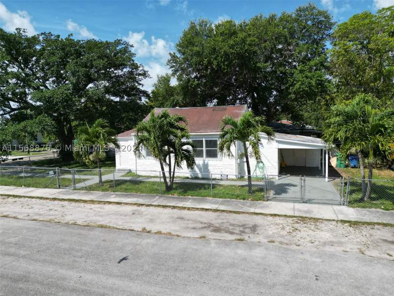 3 bedroom SingleFamilyResidence at 2255 NW 63rd St, Orange View Pk, Miami — photo 2