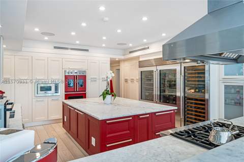 6320 Allison Rd, Miami Beach FL - photo 13 of 62