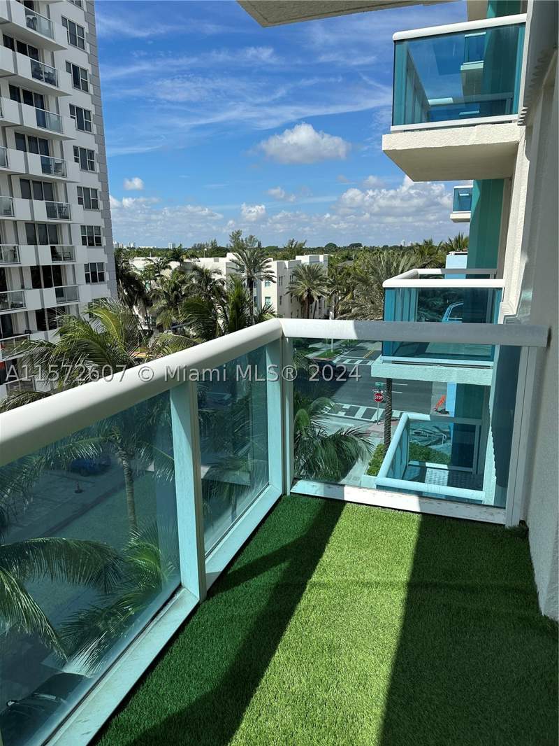 2 bedroom Condominium at 9201 Collins Ave 524, The Waverly At Surfside B, Surfside — photo 4