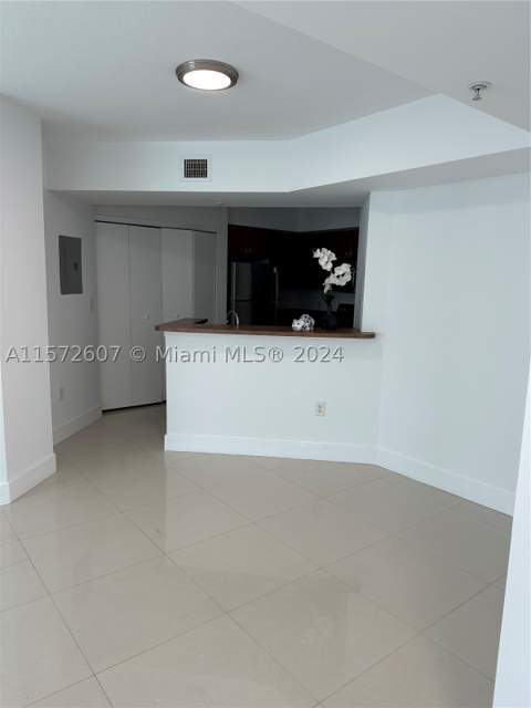 9201 Collins Ave 524, Surfside FL - photo 9 of 20