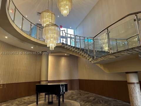 5401 Collins Ave 209, Miami Beach FL - photo 12 of 33