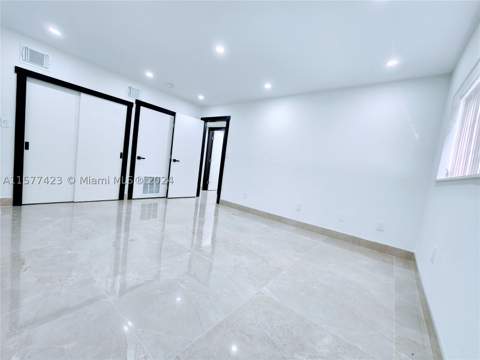 11930 NE 19th Dr 3, North Miami FL - photo 10 of 44