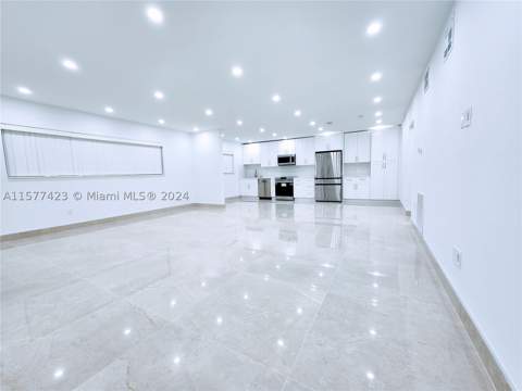 11930 NE 19th Dr 3, North Miami FL - photo 13 of 44