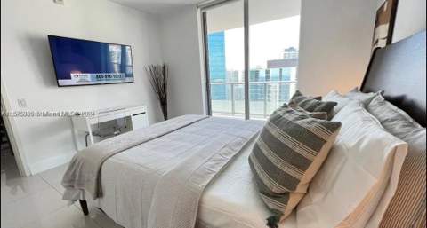 1300 Brickell Bay Dr 3400, Miami FL - photo 11 of 36