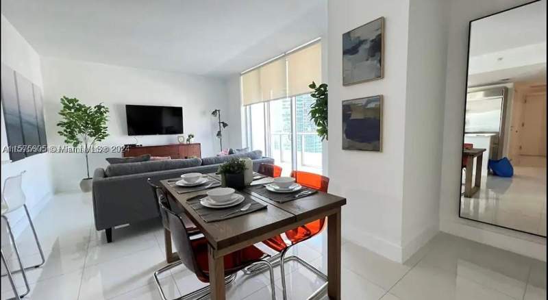 1 bedroom Condominium at 1300 Brickell Bay Dr 3400, Brickell House, Miami — photo 2