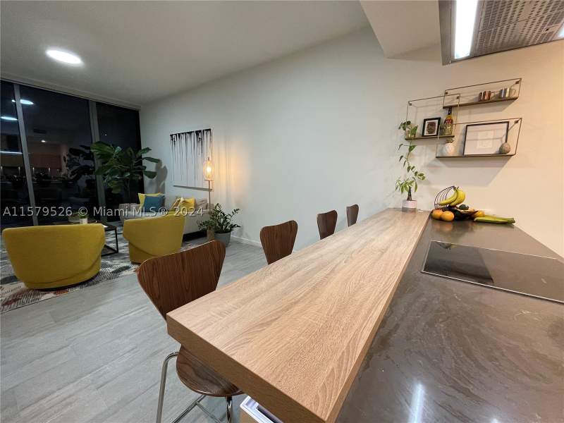 1 bedroom Condominium at 1000 Brickell Plz 1811, Brickell Flatiron Condo, Miami — photo 5