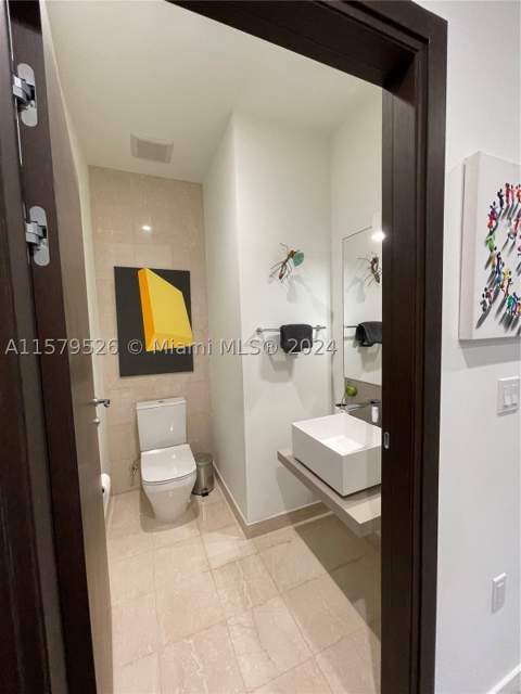 1000 Brickell Plz 1811, Miami FL - photo 9 of 24