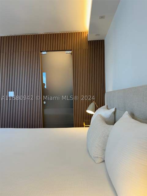 2301 Collins Ave 837, Miami Beach FL - photo 12 of 37