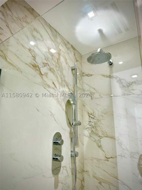 2301 Collins Ave 837, Miami Beach FL - photo 23 of 37