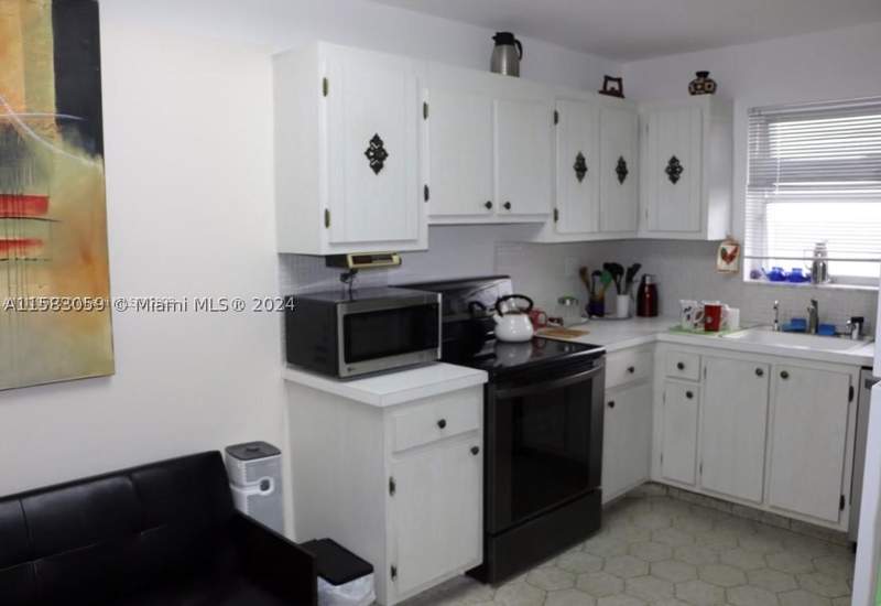 2 bedroom Condominium at 2780 NE 183rd St 1701, Commodore Plaza Condo, Aventura — photo 2