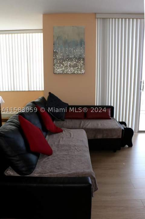 2780 NE 183rd St 1701, Aventura FL - photo 7 of 16