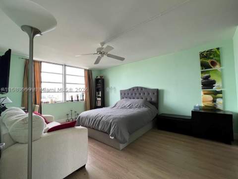 2780 NE 183rd St 1701, Aventura FL - photo 9 of 16