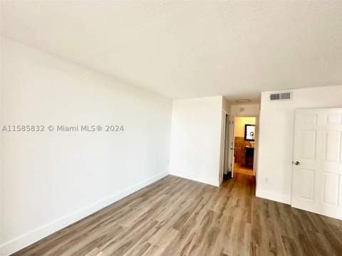1301 NE Miami Gardens Dr 521 W, Miami FL - photo 9 of 16