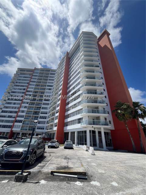 1351 NE Miami Gardens Dr 1121E, Miami FL - photo 11 of 15
