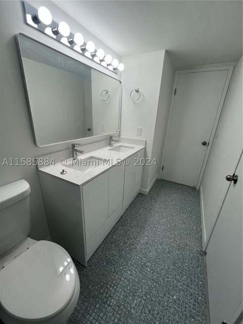 1351 NE Miami Gardens Dr 1121E, Miami FL - photo 6 of 15