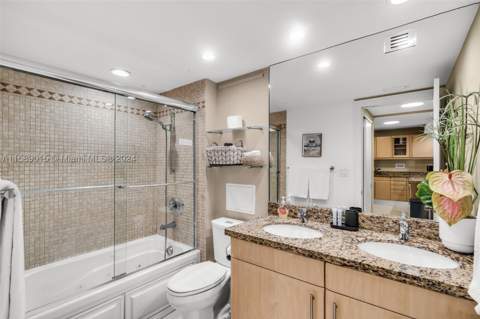 2301 Collins Ave 325, Miami Beach FL - photo 22 of 41