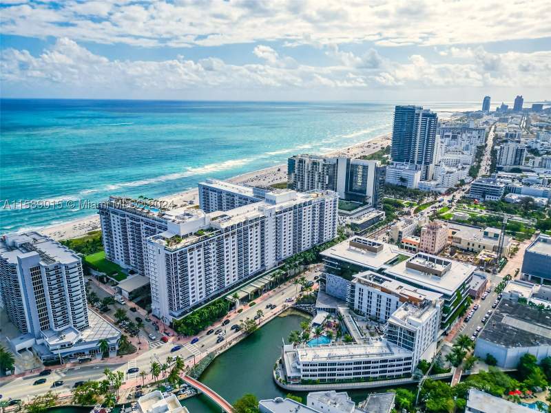 1 bedroom Condominium at 2301 Collins Ave 325, Roney Palace Condo, Miami Beach — photo 3