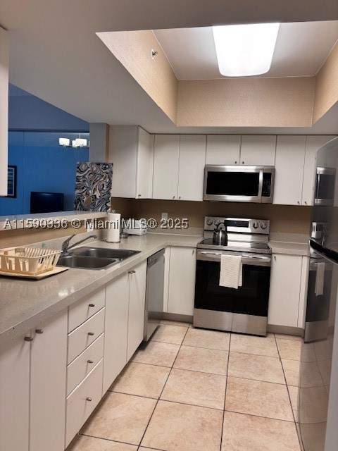 17375 Collins Ave 705, Sunny Isles Beach FL - photo 18 of 20