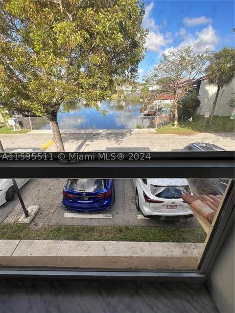 2050 SW 122nd Ave 22, Miami FL - photo 17 of 24