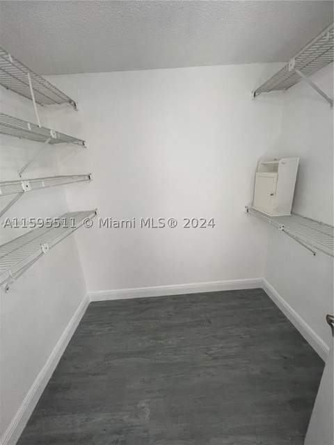 2050 SW 122nd Ave 22, Miami FL - photo 20 of 24