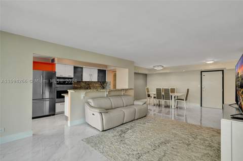 301 174th St 1701, Sunny Isles Beach FL - photo 22 of 58