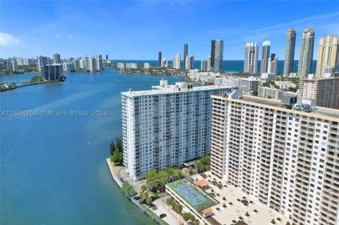 301 174th St 1701, Sunny Isles Beach FL - photo 6 of 58
