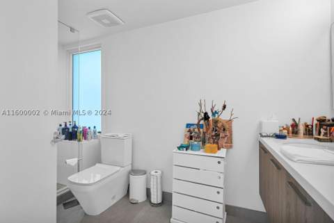 1000 99th St 14, Bay Harbor Islands FL - photo 11 of 22