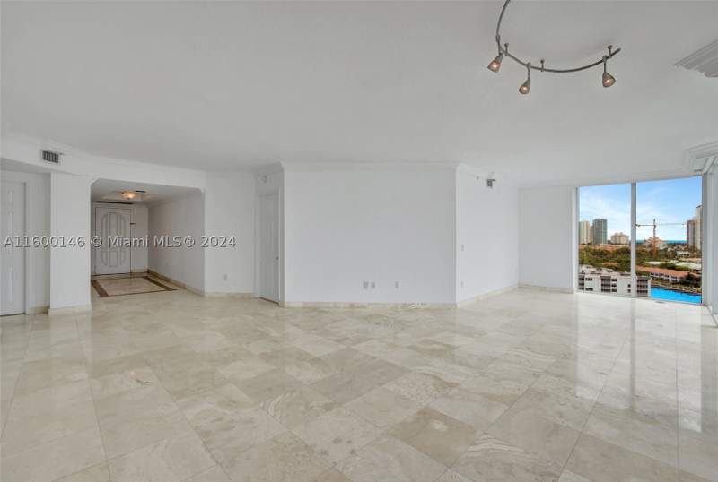 3 bedroom Condominium at 3370 Hidden Bay Dr 1208, 100 Hidden Bay Condo, Aventura — photo 3