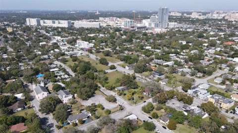 3373 Thomas Ave, Miami FL - photo 6 of 19