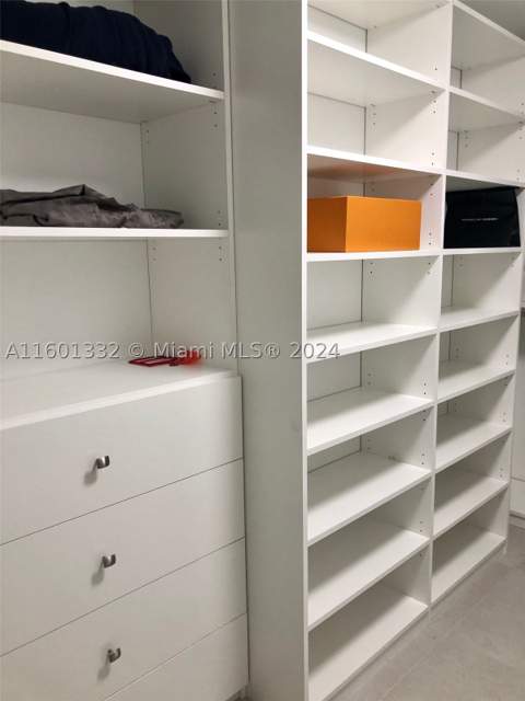 16385 Biscayne Blvd 2421, North Miami Beach FL - photo 12 of 40