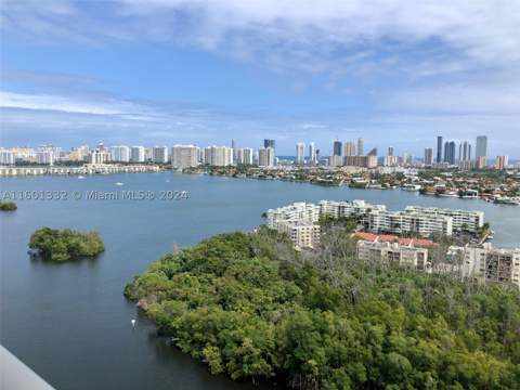 16385 Biscayne Blvd 2421, North Miami Beach FL - photo 24 of 40