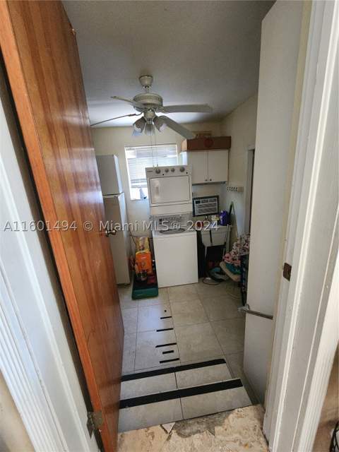 13365 NW 12th Ave, North Miami FL - photo 11 of 22