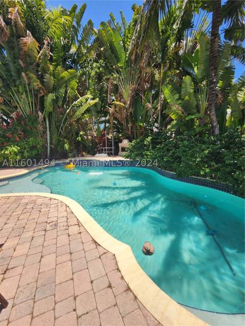 13365 NW 12th Ave, North Miami FL - photo 7 of 22