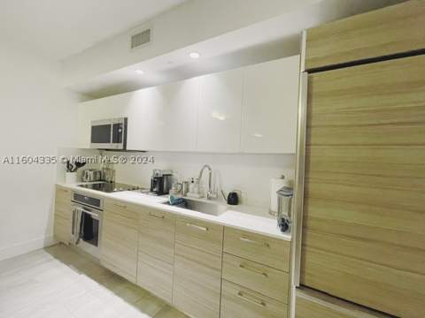 121 NE 34th St 1409, Miami FL - photo 6 of 10