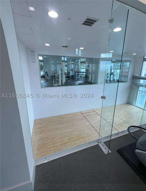 350 S Miami Ave 2302, Miami FL - photo 11 of 32