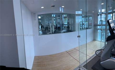 350 S Miami Ave 2302, Miami FL - photo 14 of 32