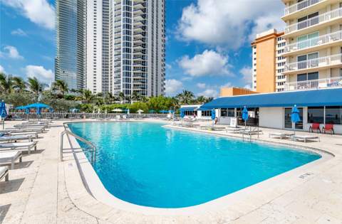 19201 Collins Ave 428, Sunny Isles Beach FL - photo 19 of 24