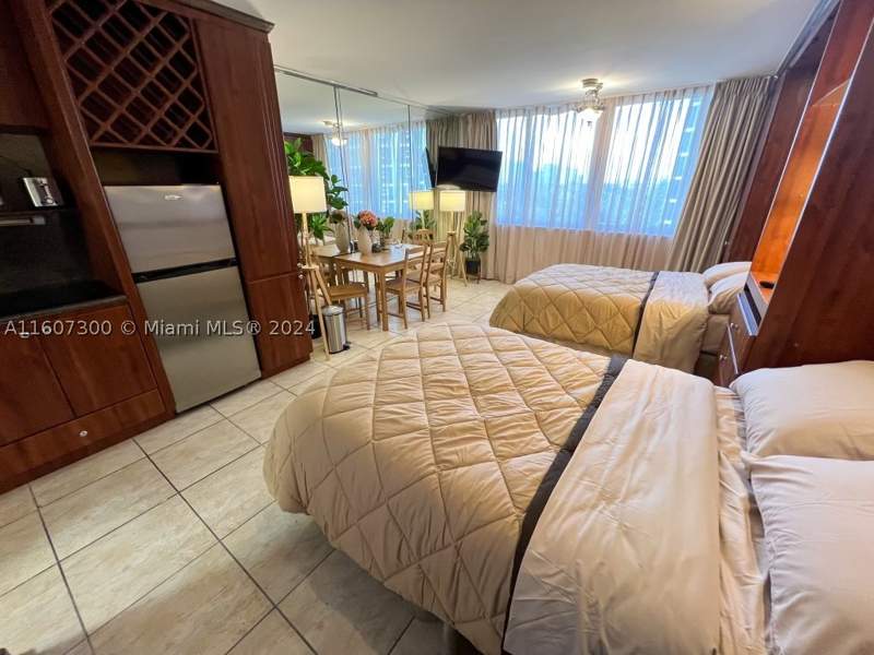 0 bedroom HotelMotel at 19201 Collins Ave 428, The Aventura Beach Club C, Sunny Isles Beach — photo 3