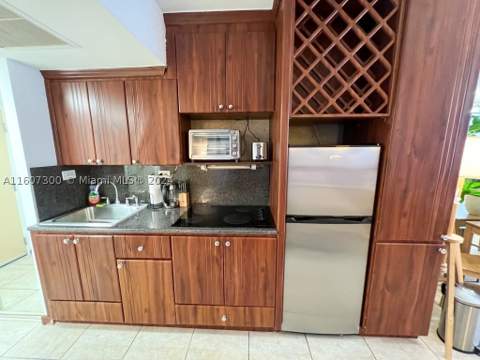 19201 Collins Ave 428, Sunny Isles Beach FL - photo 9 of 24
