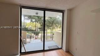 1 bedroom Condominium at 2350 NE 135th St 212, Vecino Del Mar Condo, North Miami — photo 5